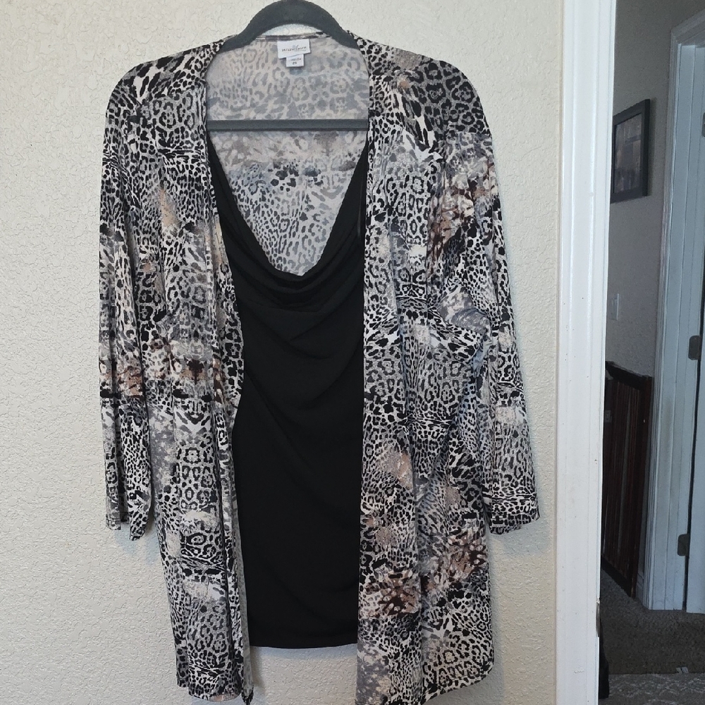 Jaclyn Smith Dressy Black and Gray Animal Print Top
